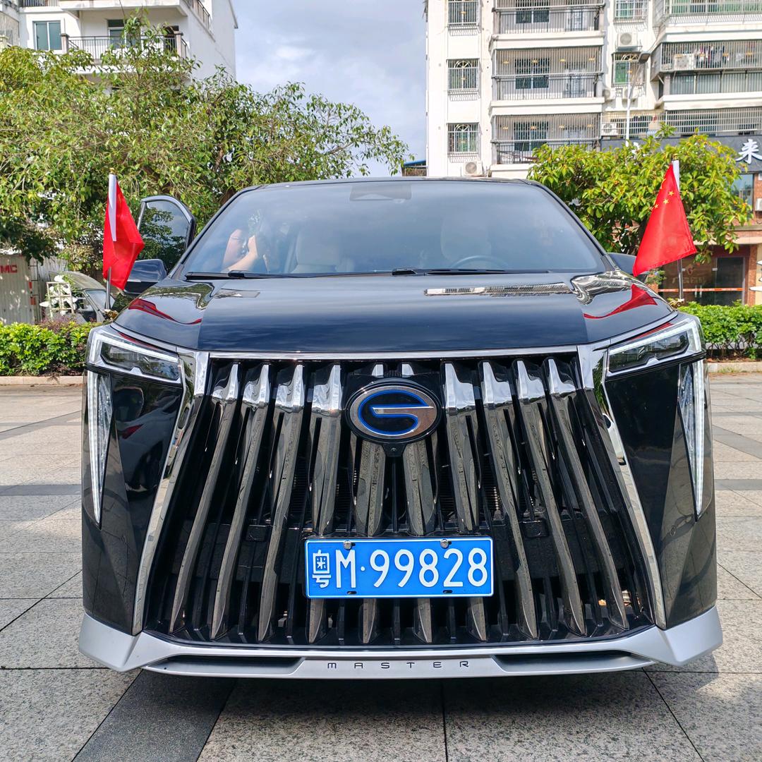 梅州市梅县区畲江镇越雄建材店