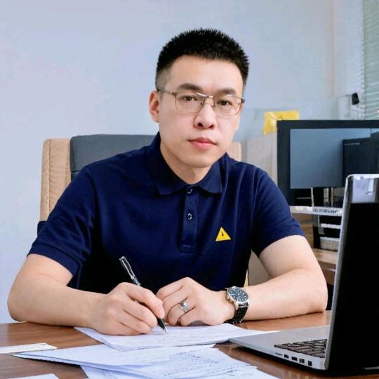 鱼小新