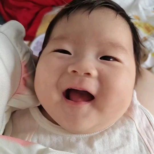 依依是我家宝贝