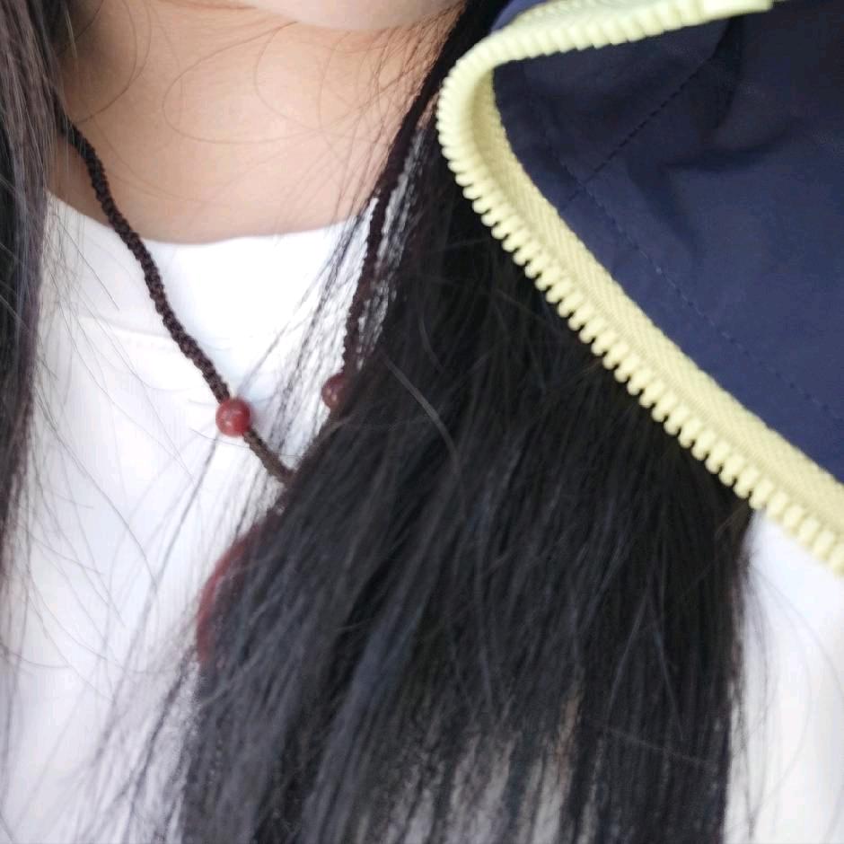 沉默不语
