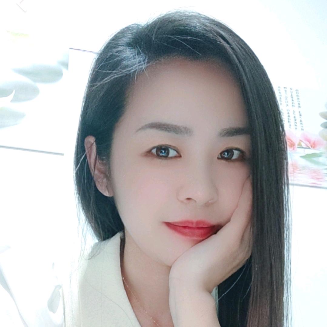 幸福的小妮子