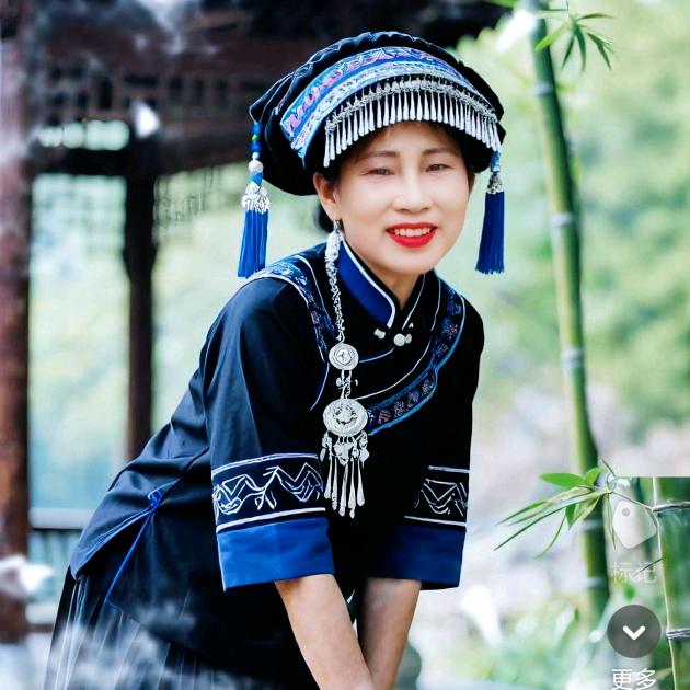 姐很拽