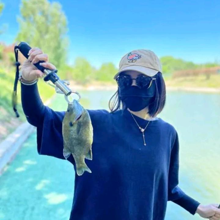 小桃路亚钓鱼🦀