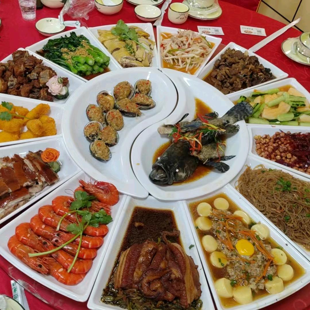 办酒席找老方乡厨1