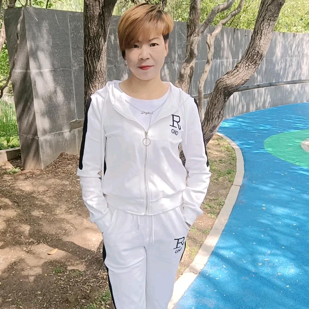 ღ᭄ꦿ °时光凉人心এ⁵²º᭄এ💕