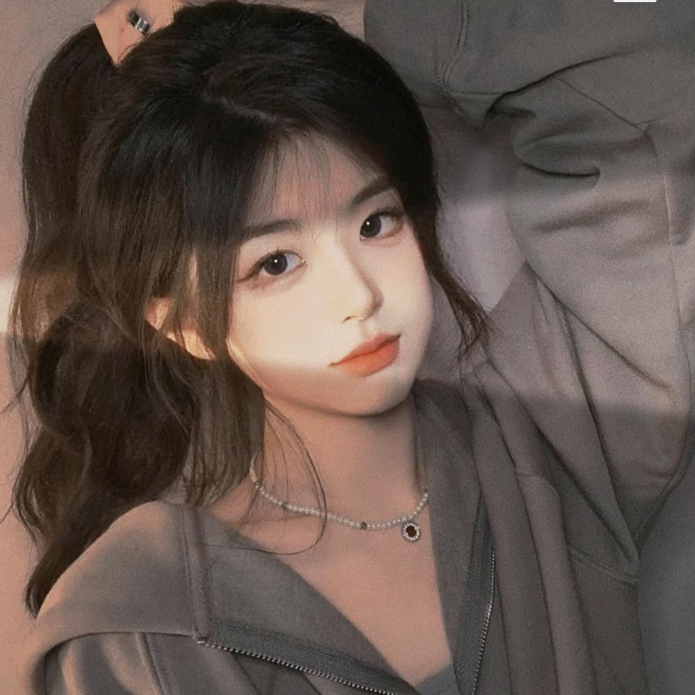 小君爆爆