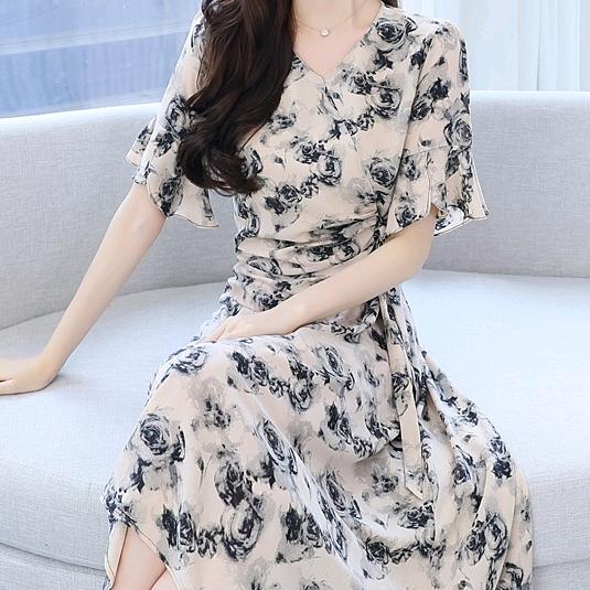 衣江南女装工厂店