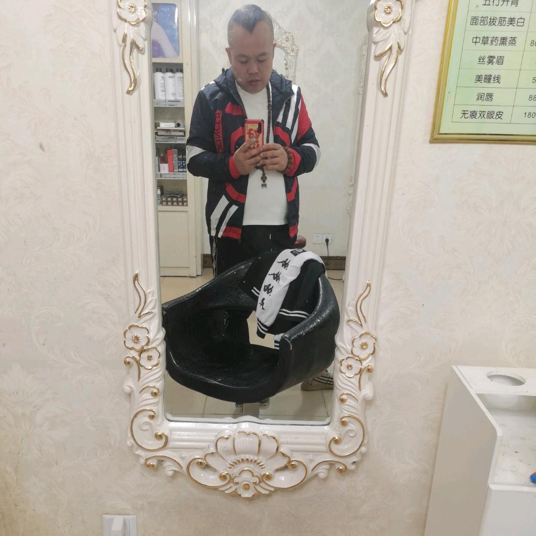 即墨小万哥