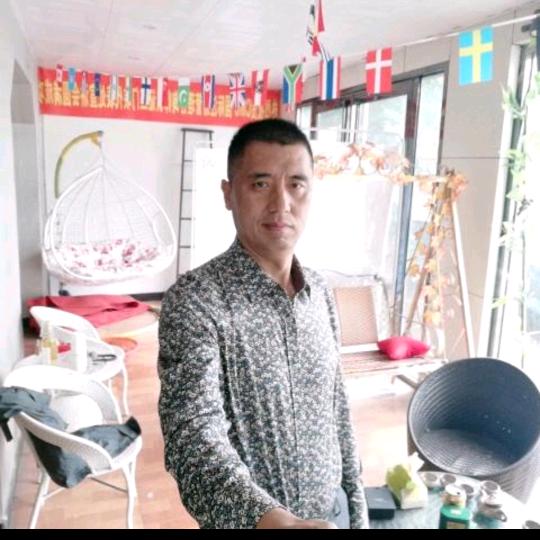 挑战者户外（西藏，新疆，西北自驾游）