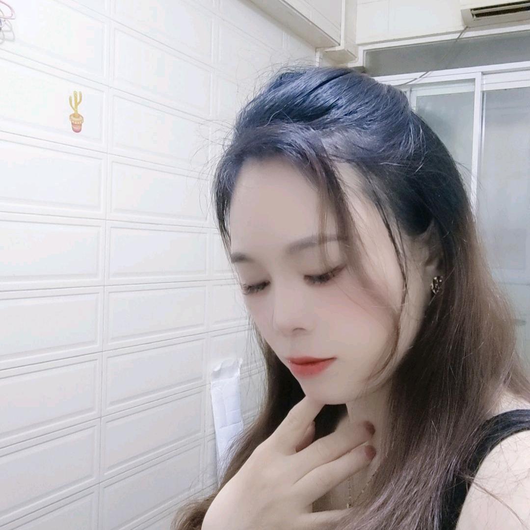 身后空无一人