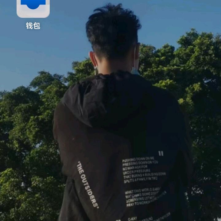 煤气罐