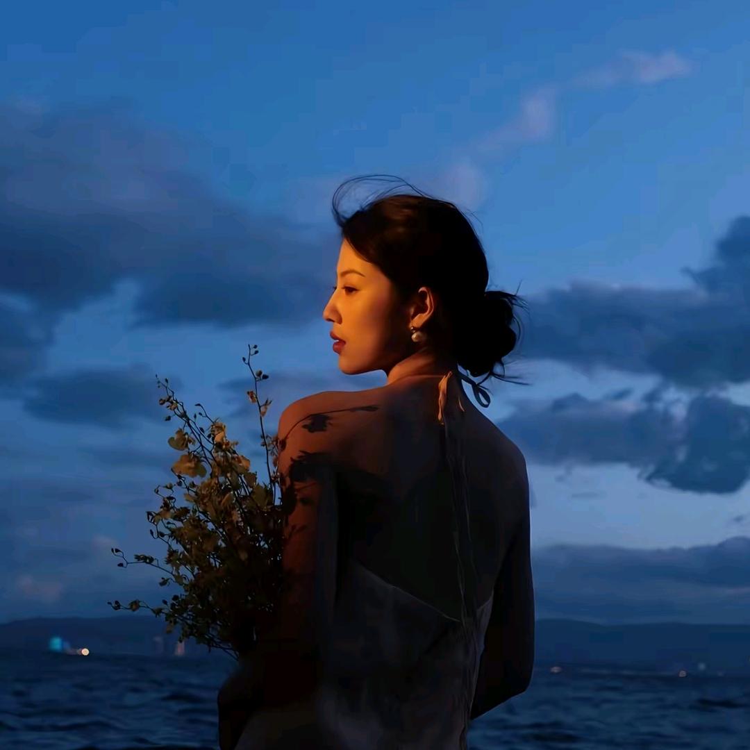 伊莎娜美&星座屋