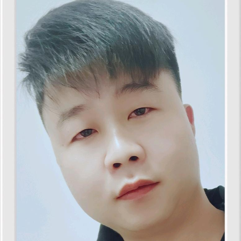 做栏杆的小哥