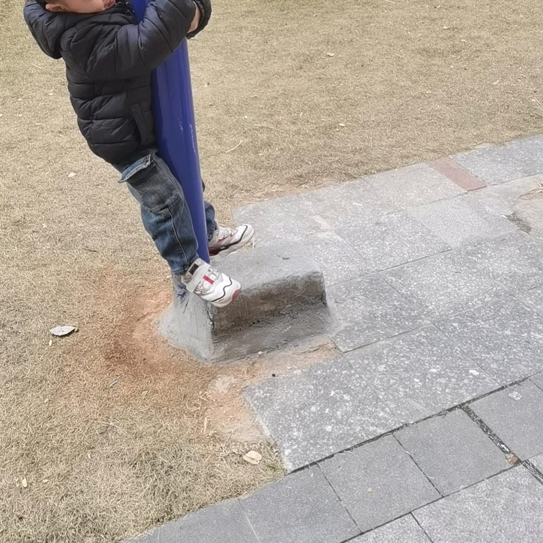 周姐