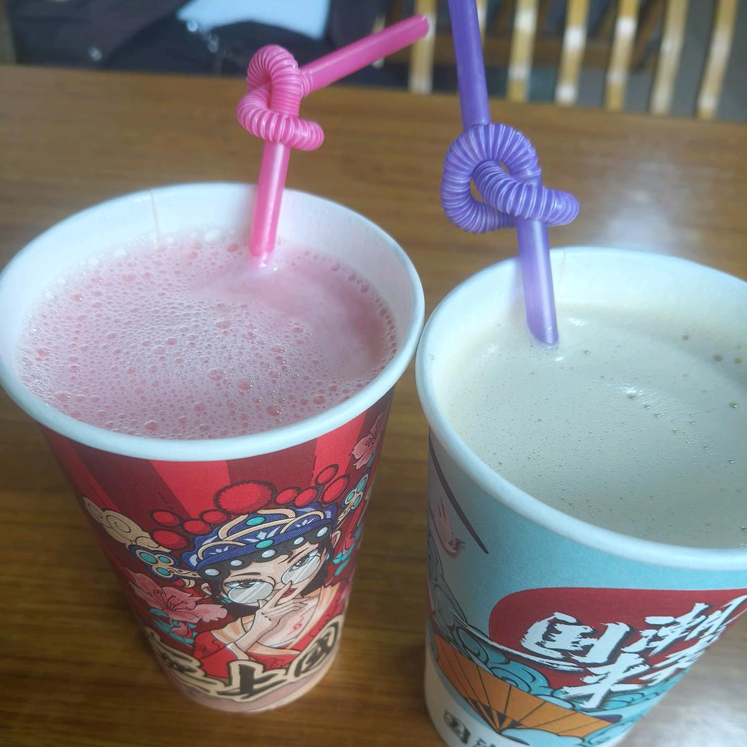 所看的别当真，所说的话别听