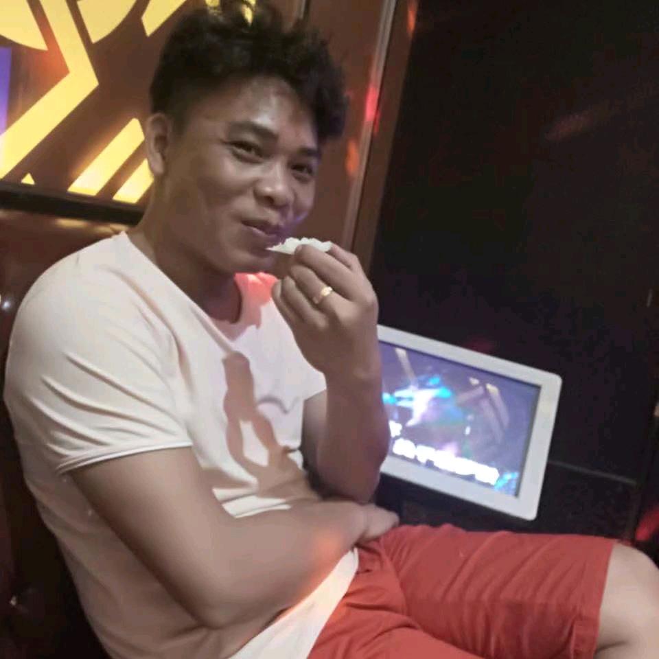 小黑🎤🎼