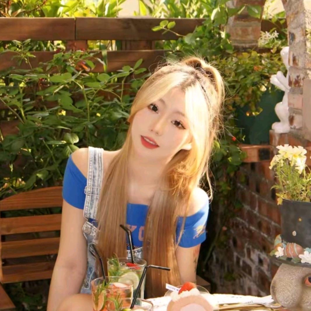 王發發立盈女包