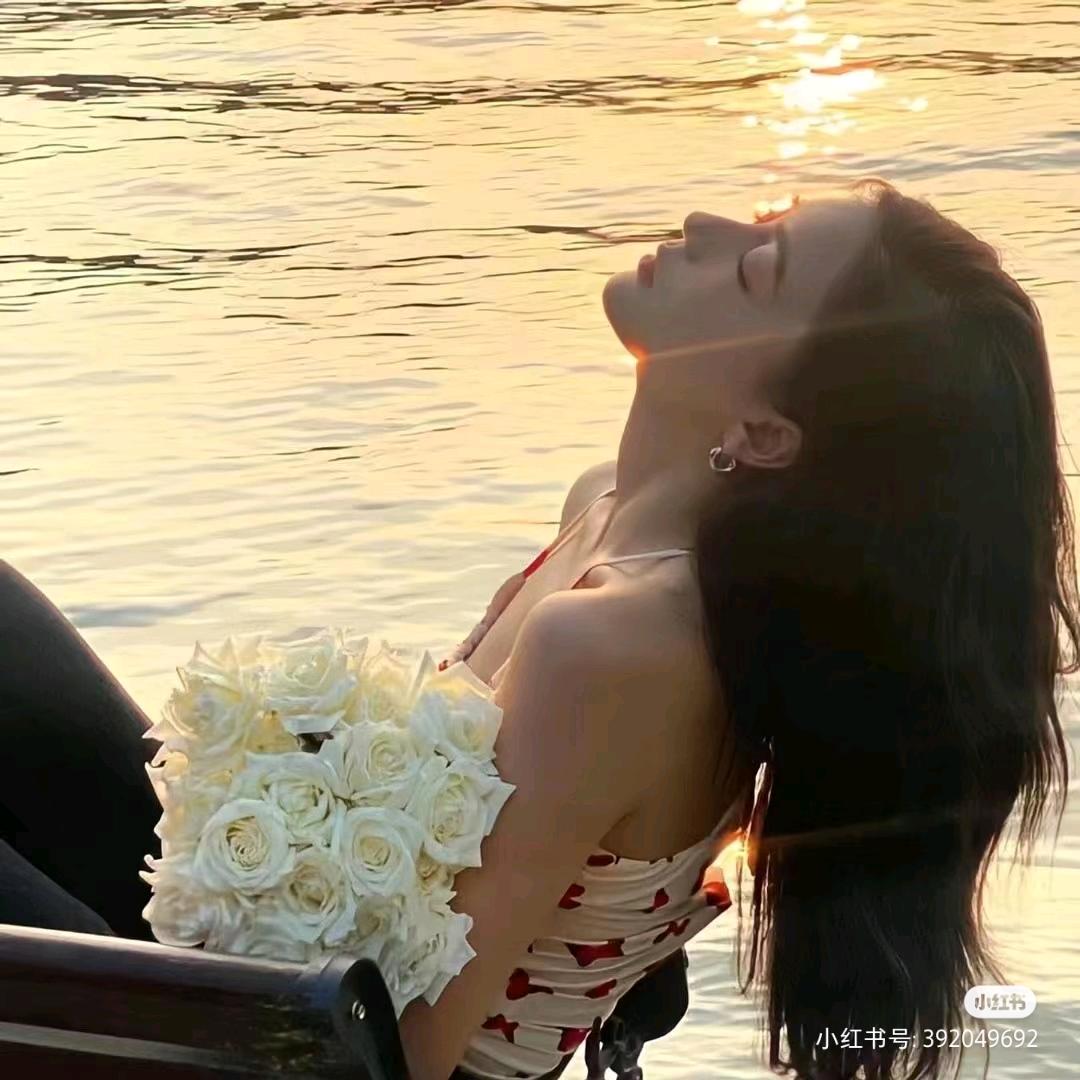 恋<。)#)))≦屿❣️