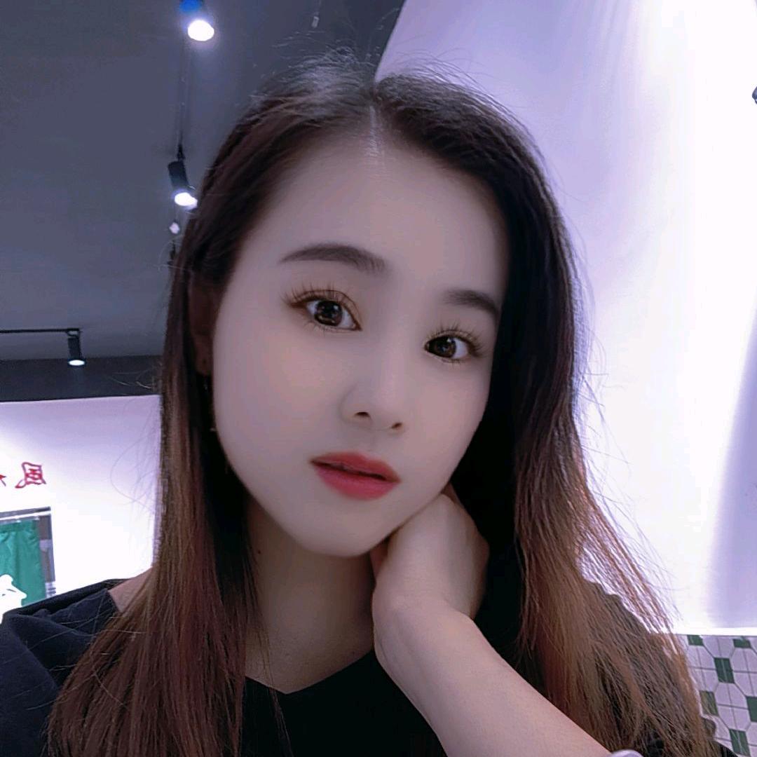 刘英英