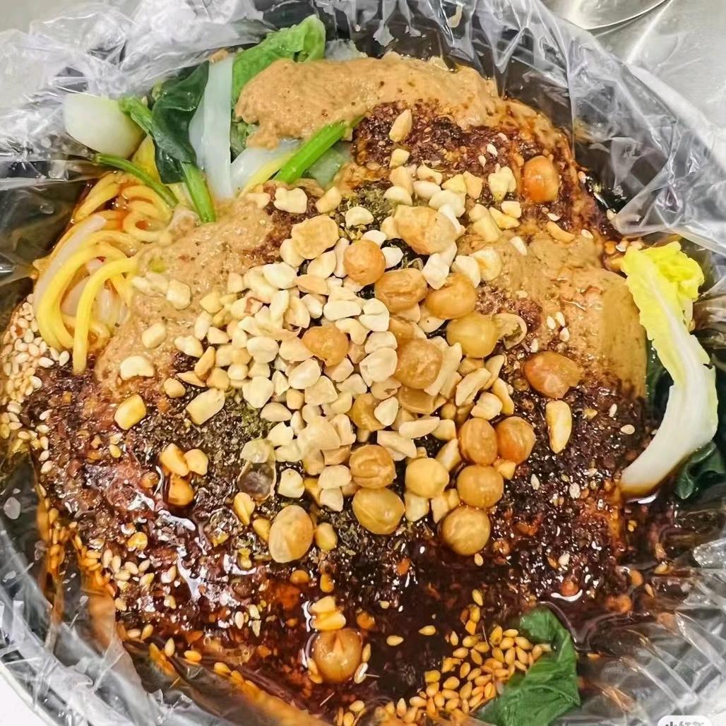 东北粘糊麻辣烫