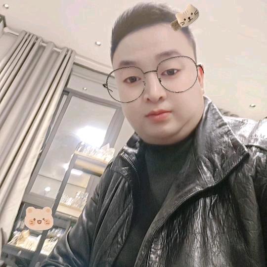 华哥（中午12点40开播）