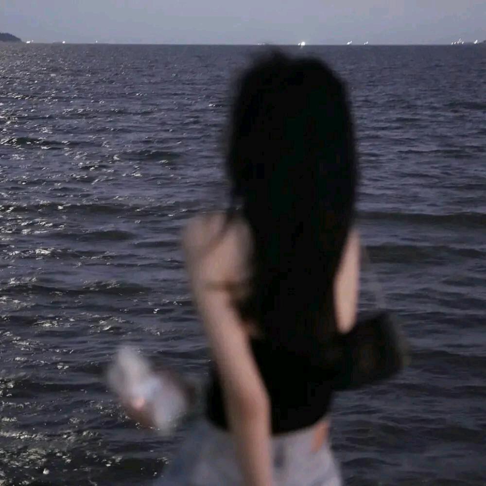 小🐟快快游✧