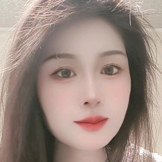 英子