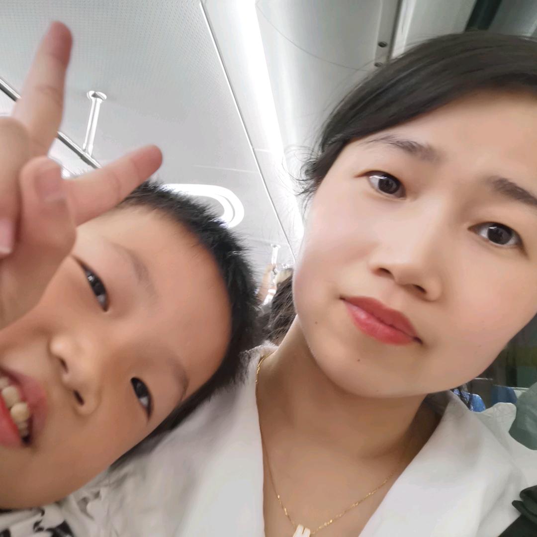 Zhongj灰灰