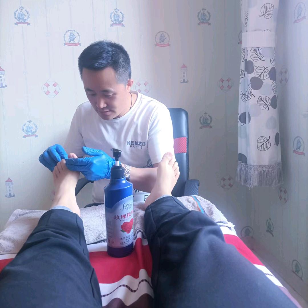 足部反射疗法꧁༺๑东风๑༻꧂