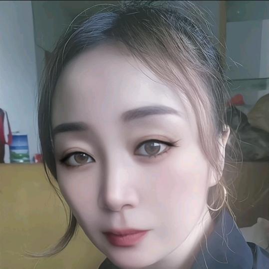 兰兰.