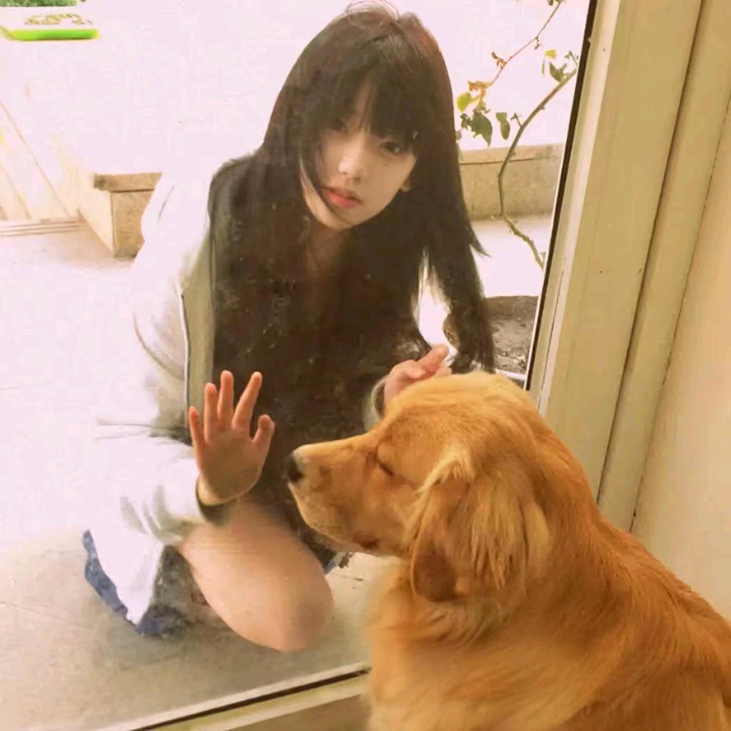 爱吃香菜的抠脚大汉