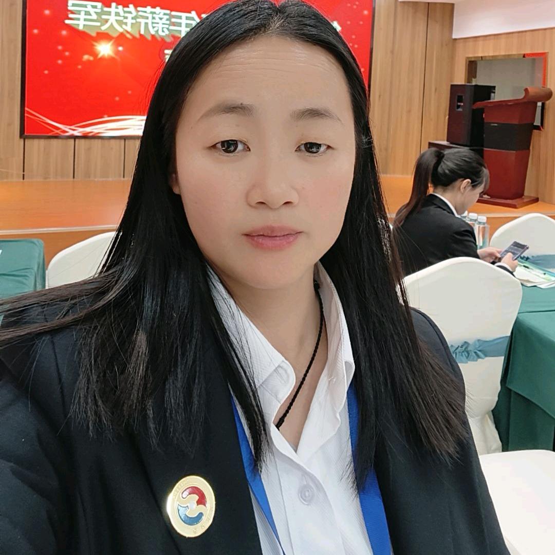 胡宾丽（富锶山泉代理）