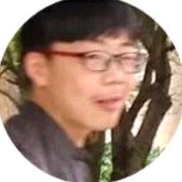 亍亍
