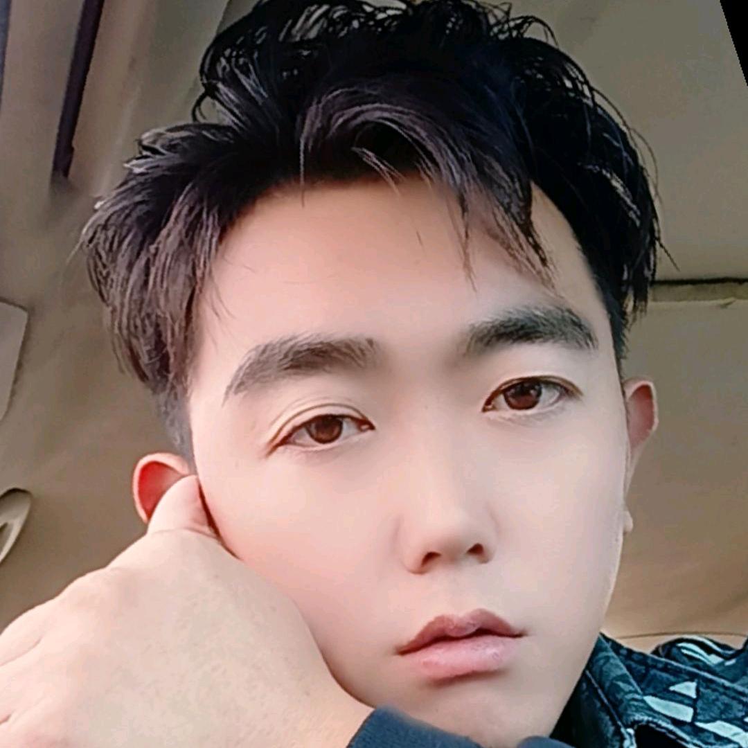 ღ👉小杨要吃狼👈এ᭄