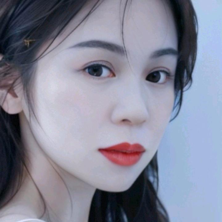 🌷🌷  小曼🌷🌷