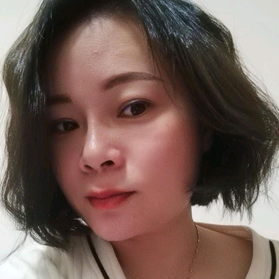 北流燕姐姐高压锅生蚝小摊