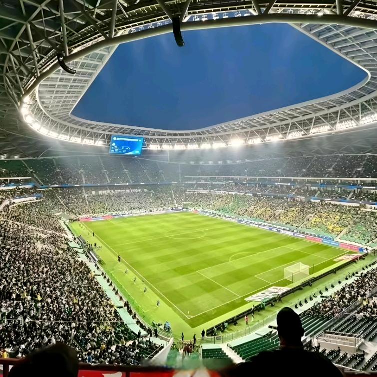 国足比赛（现场直播）