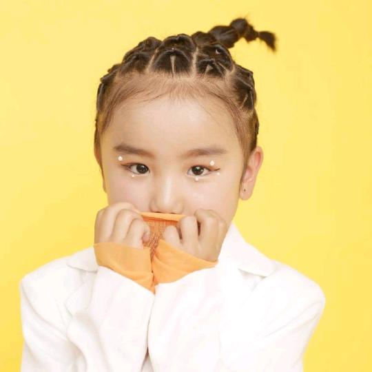 NMOZ👨‍👩‍👧