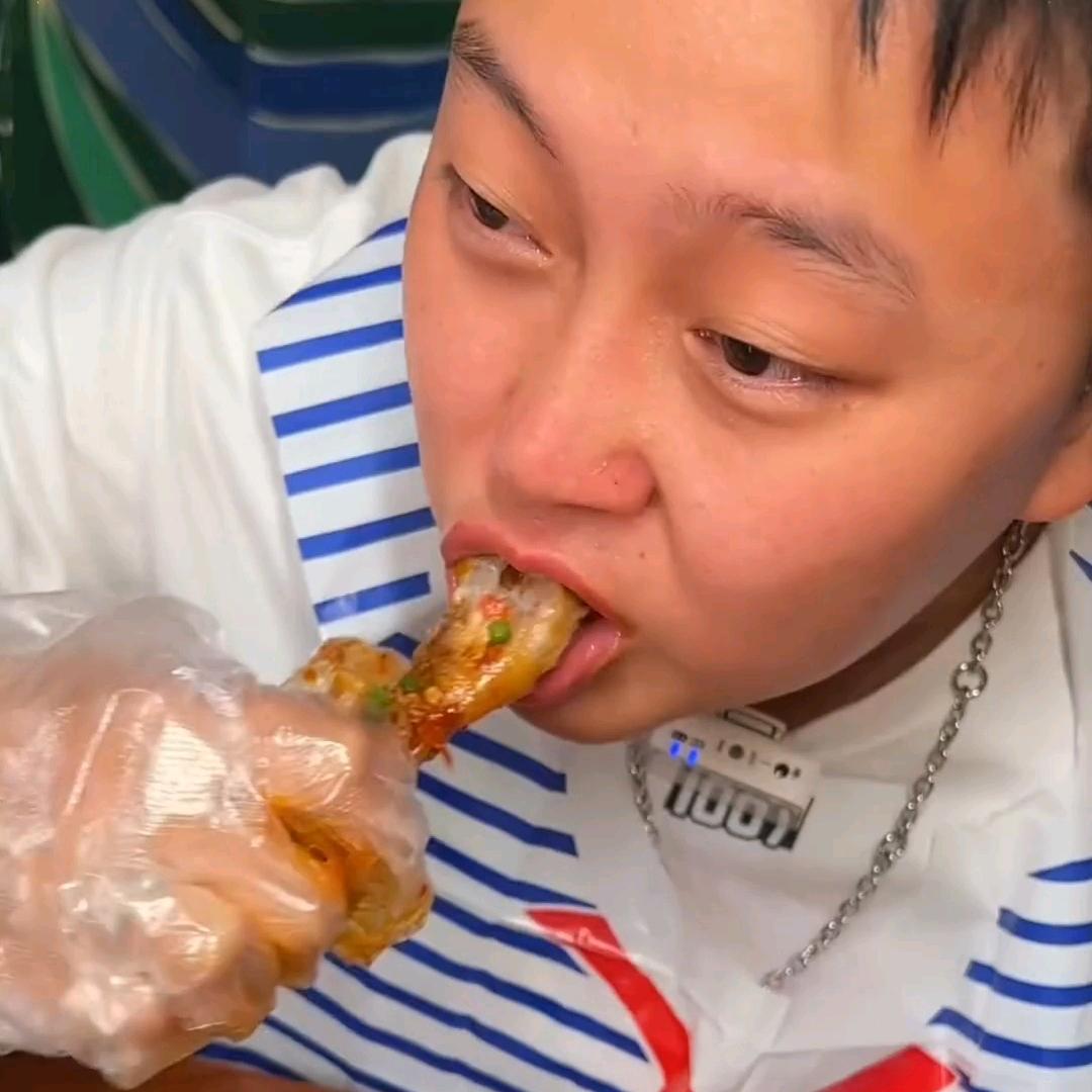 鸡哥十分了不得