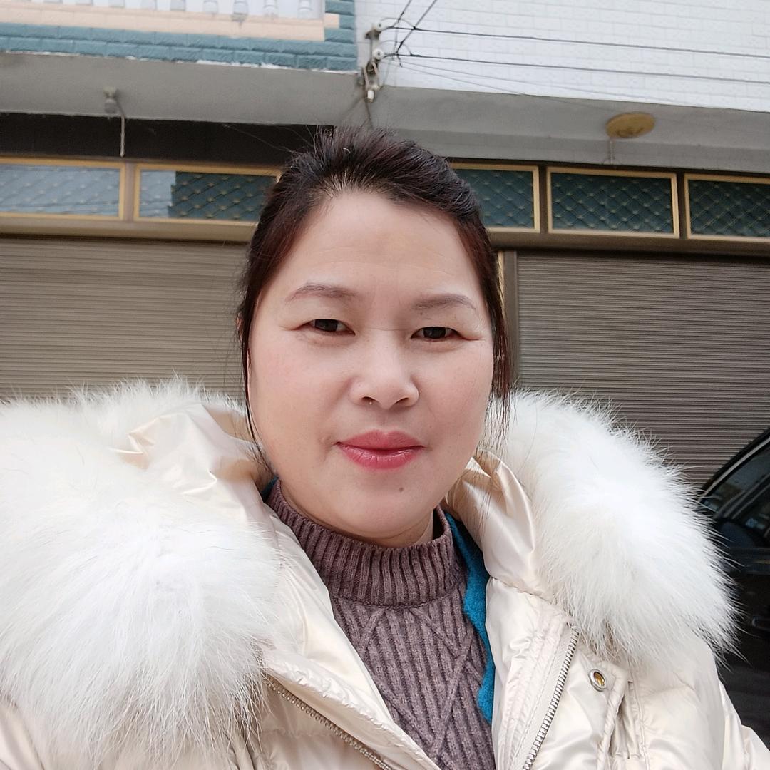爱钓鱼的琼姐