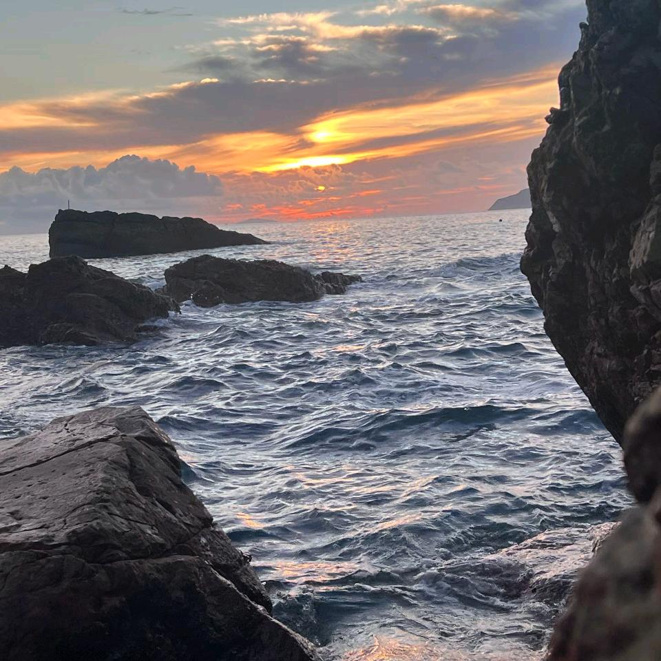 一天想睡28小时