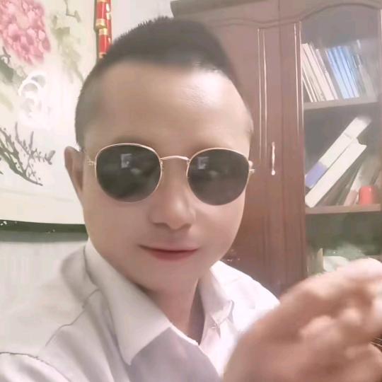 闫飞龙～影视音乐制作人