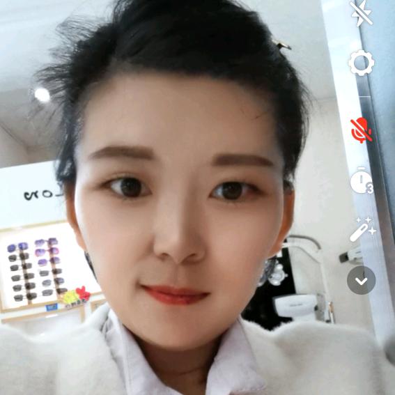 @闹闹