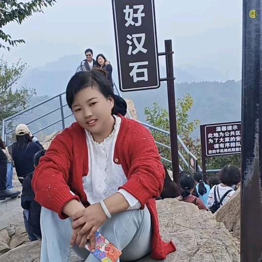 辉辉，母婴护理，月嫂