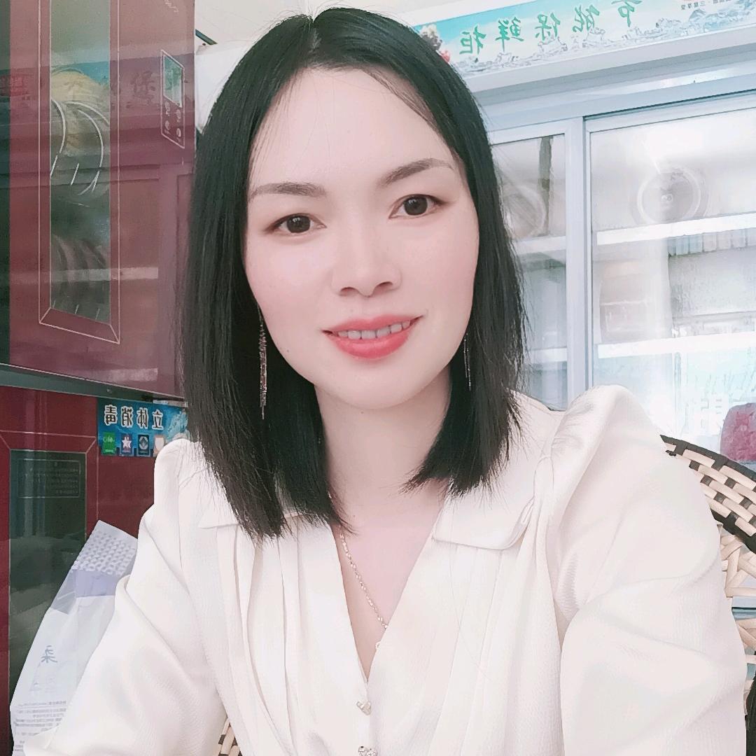 镇雄 宏宇 蒙娜丽莎QD瓷砖 丽姐