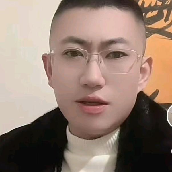 李少
