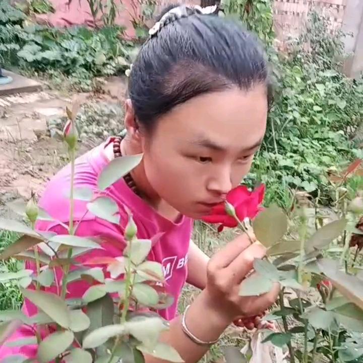 珊珊妹 暂停播