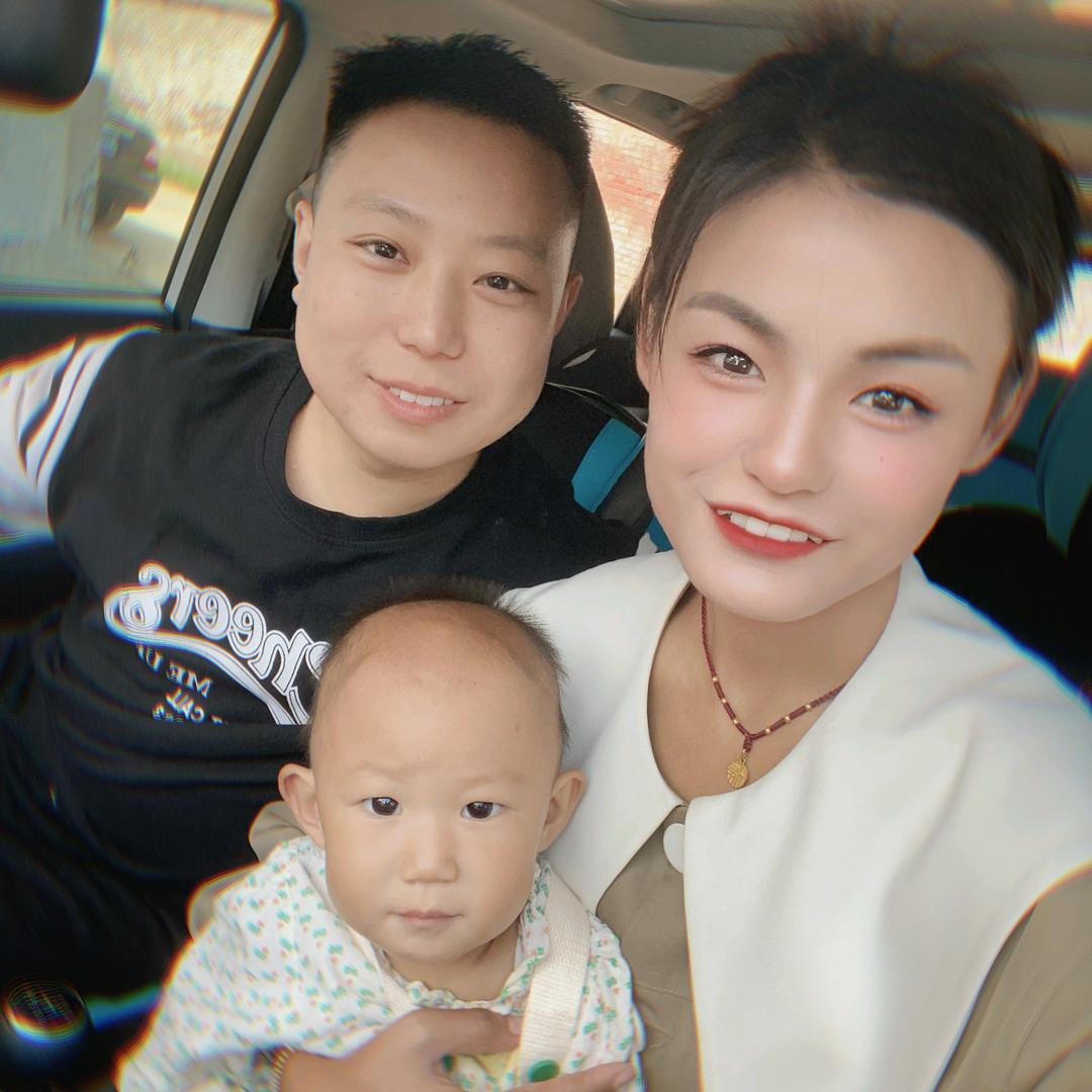 帅雪「哺乳期打卡中」