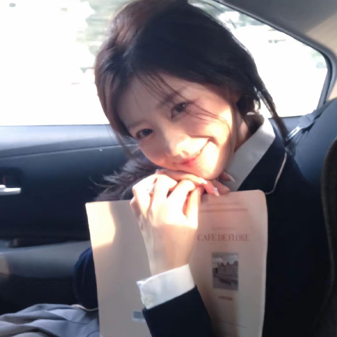 不讨厌吃菠萝🍍