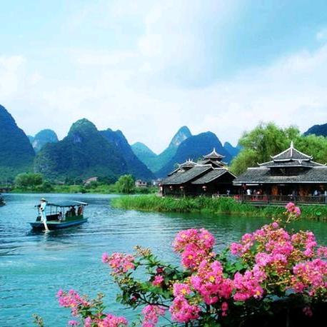 芳草地